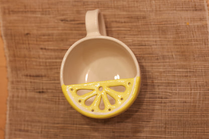 Lemon Berry Strainer 🍋